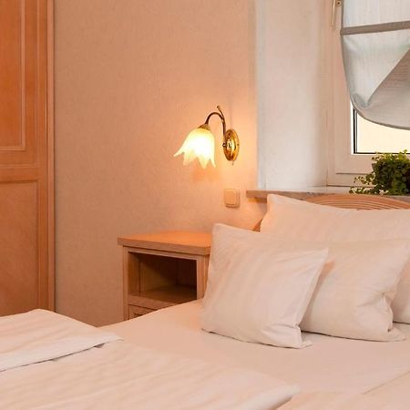 Geniesserhotel Lodner Lauingen Стая снимка