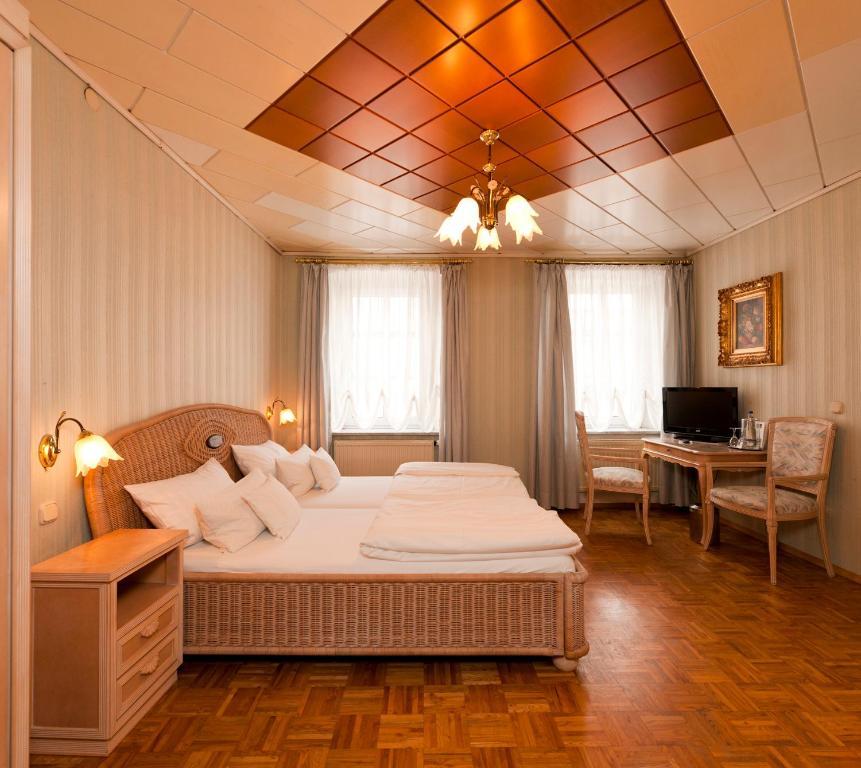 Geniesserhotel Lodner Lauingen Стая снимка